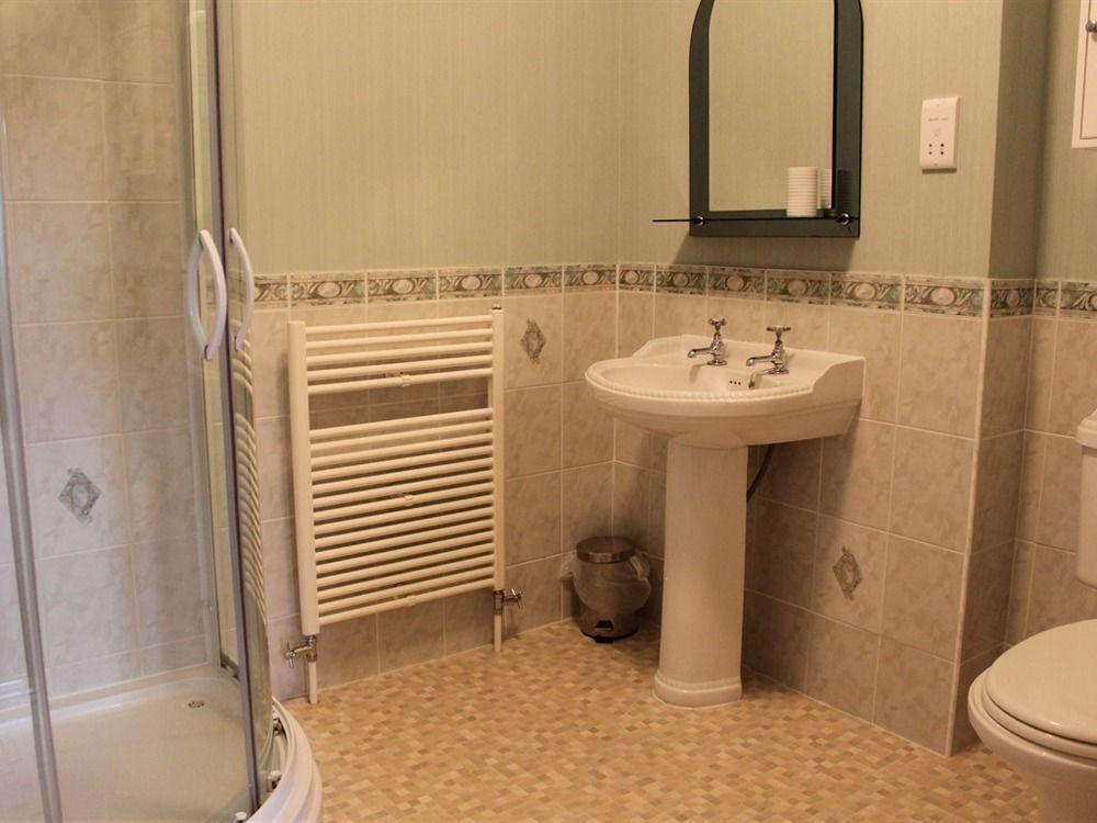 Barton House Panzió Matlock  Kültér fotó